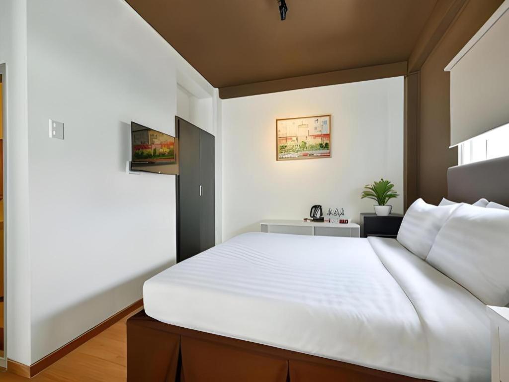 The Noble Swan Wood Park Hotel Ho Chi Minh-staden Exteriör bild