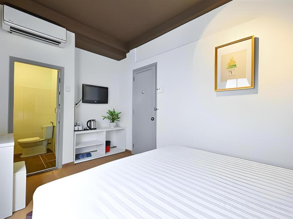 The Noble Swan Wood Park Hotel Ho Chi Minh-staden Exteriör bild
