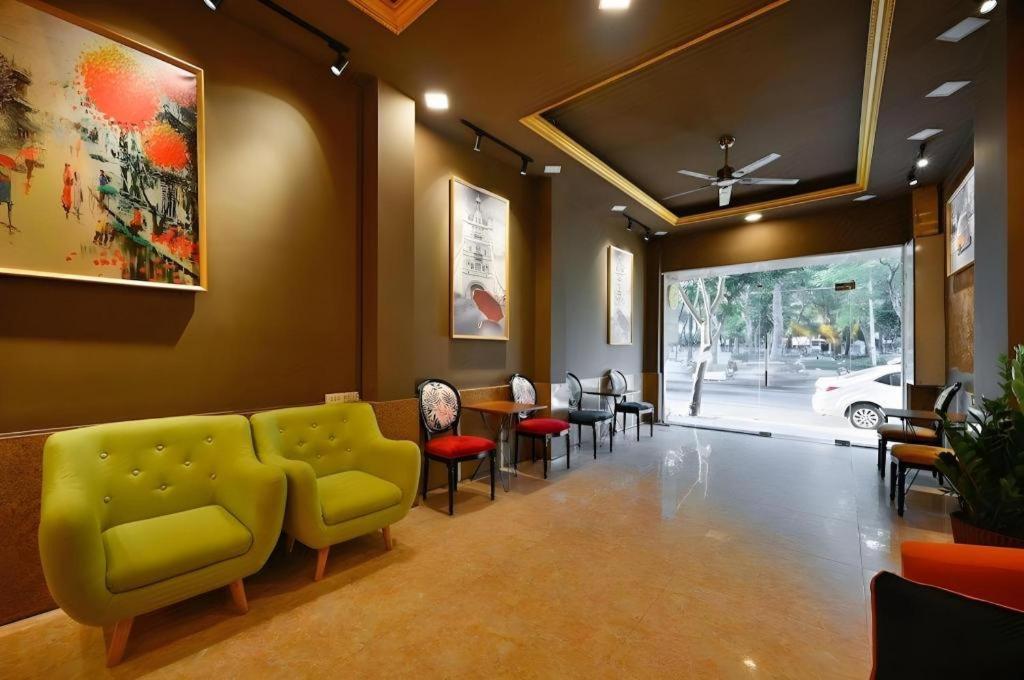The Noble Swan Wood Park Hotel Ho Chi Minh-staden Exteriör bild